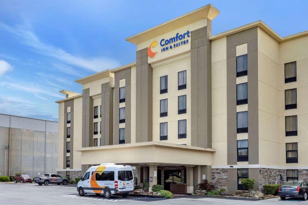 Comfort Inn & Suites Little Rock Airport Main image