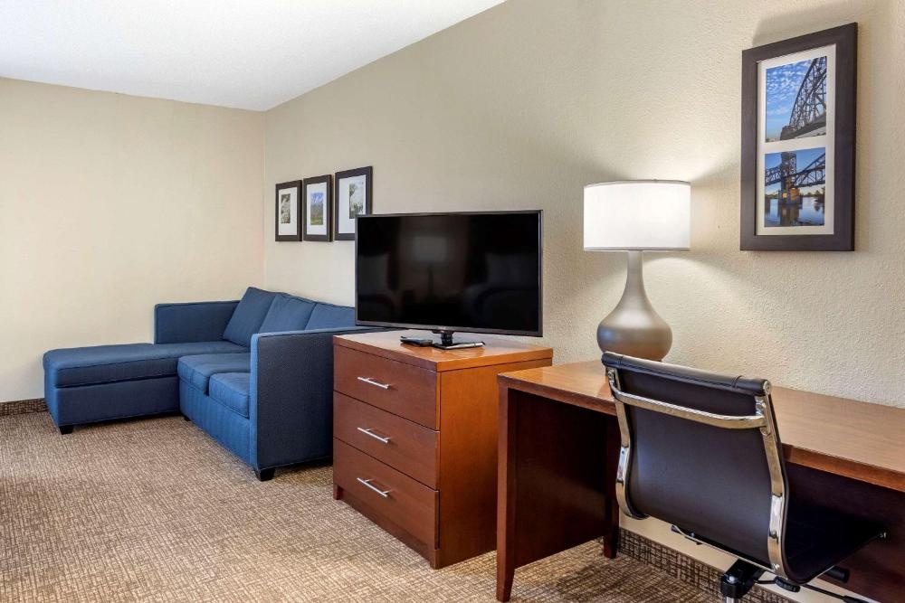 Comfort Inn & Suites Little Rock Airport